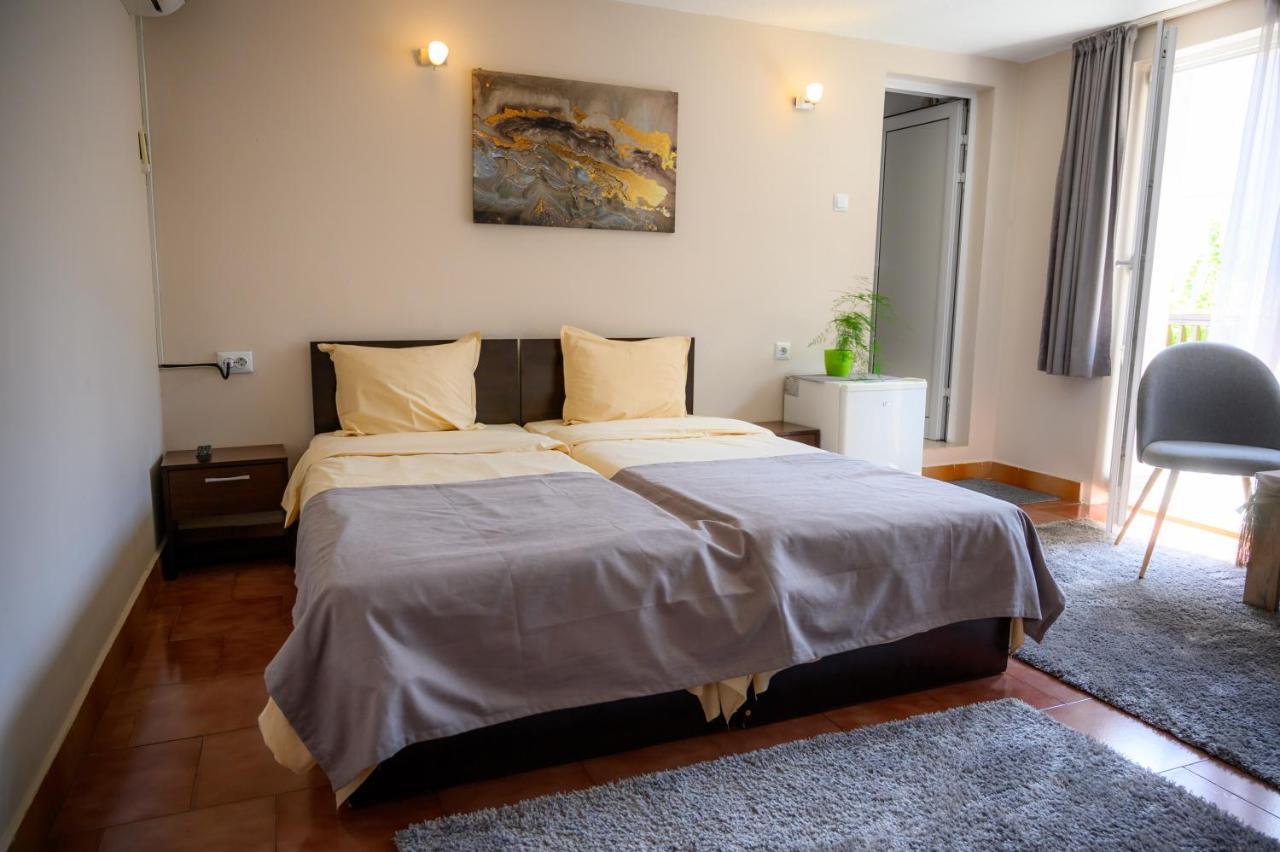 ספרבה בניה Guest House Via מראה חיצוני תמונה