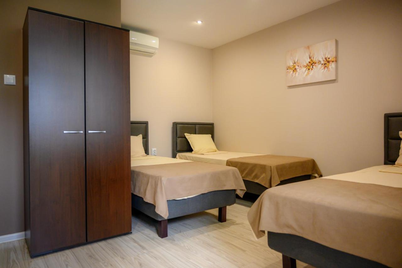 ספרבה בניה Guest House Via מראה חיצוני תמונה