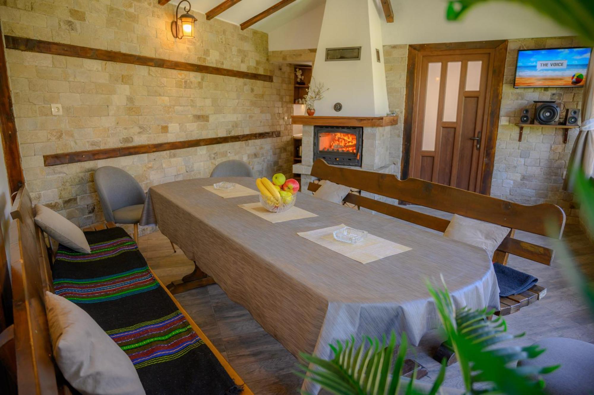 ספרבה בניה Guest House Via מראה חיצוני תמונה