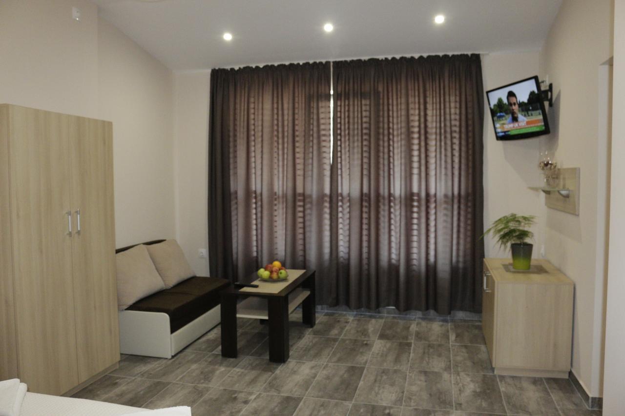 ספרבה בניה Guest House Via מראה חיצוני תמונה